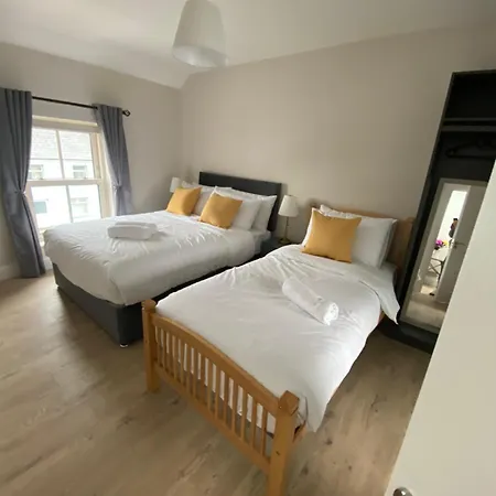 Ardeen House Privatunterkunft *